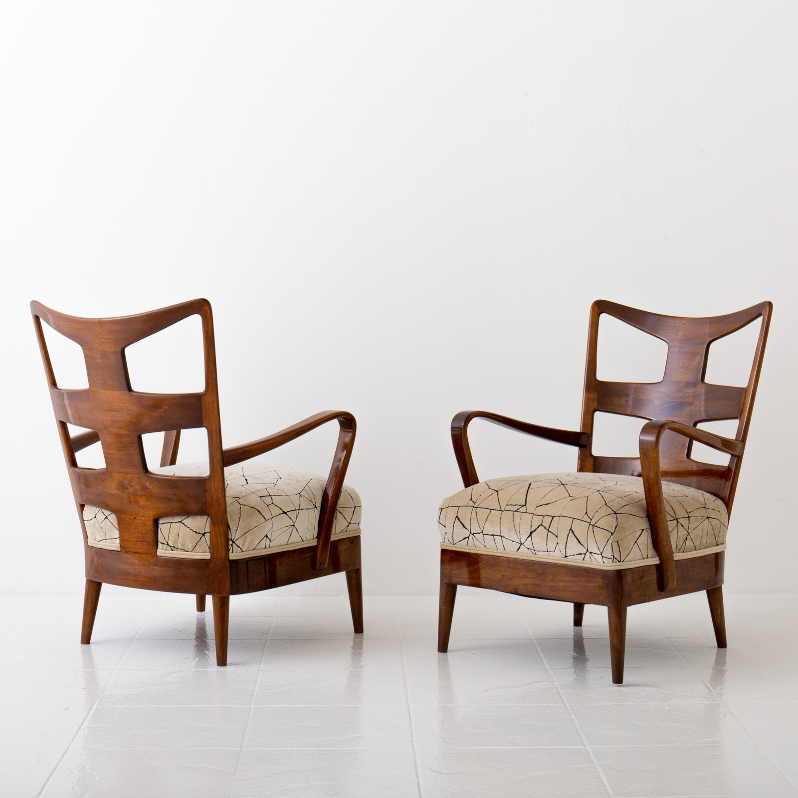 Borsani Armchairs 6575 5 v3
