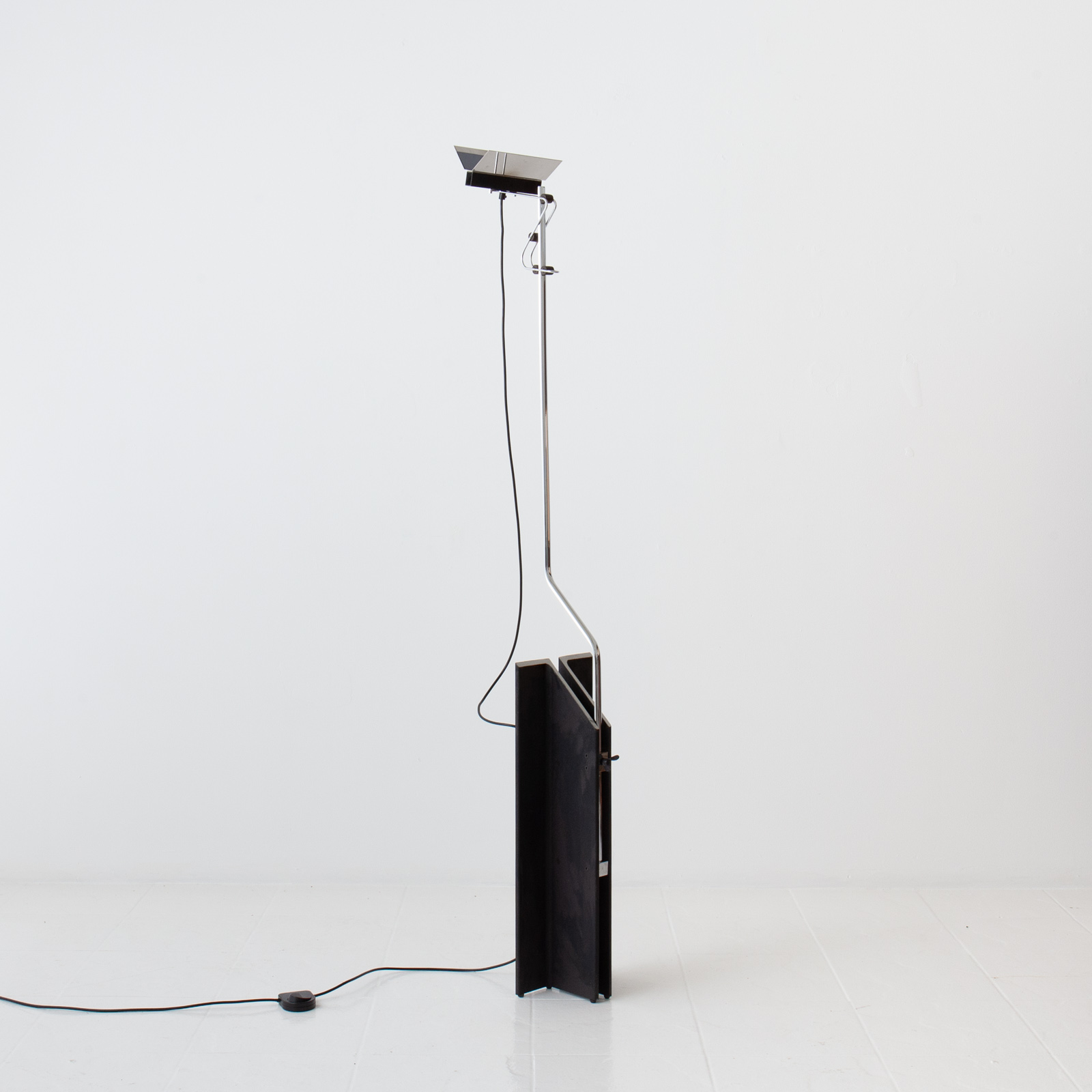 Ennio Chiggio Floor Lamp 3