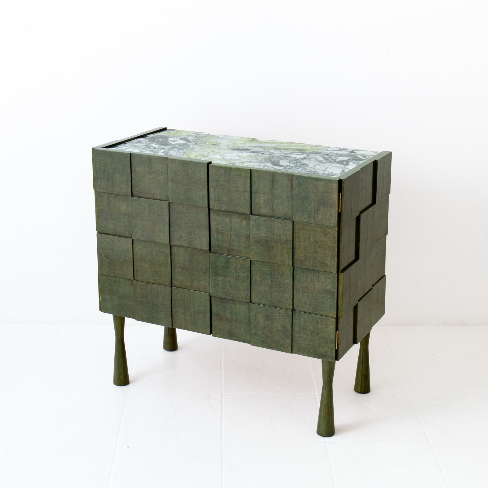 Italian Cube Cabinet v3